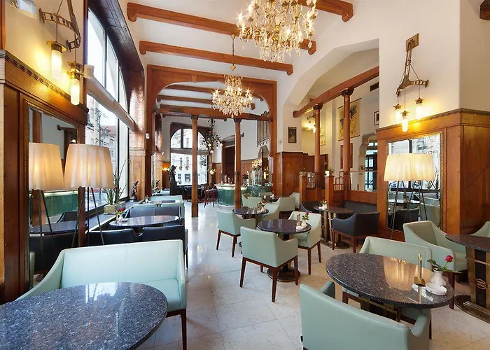 Paris Hotel 5*