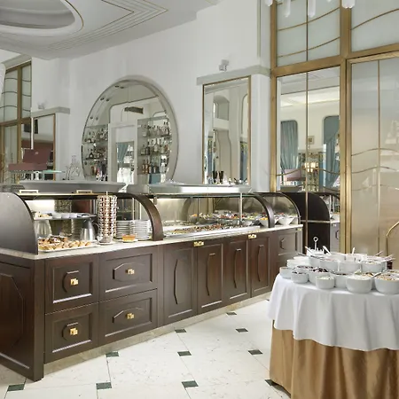 Paris 5*