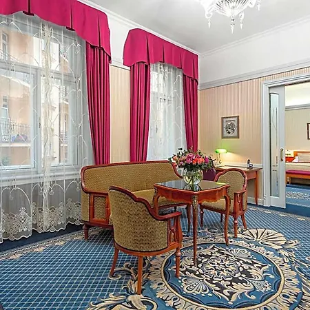 Paris 5* Praga