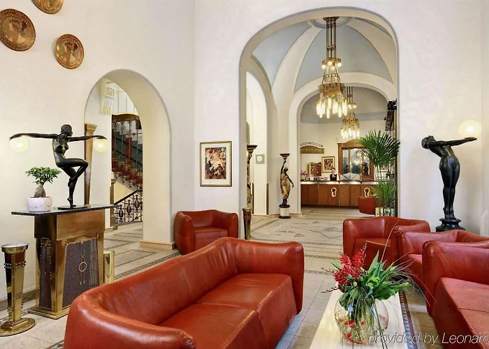 파리 호텔 프라하