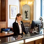 Szálloda Paris 5*
