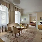 Paris Prága