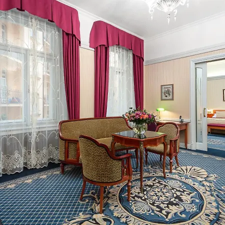 Paris 5*
