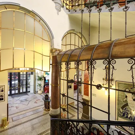 Paris Hotel 5*