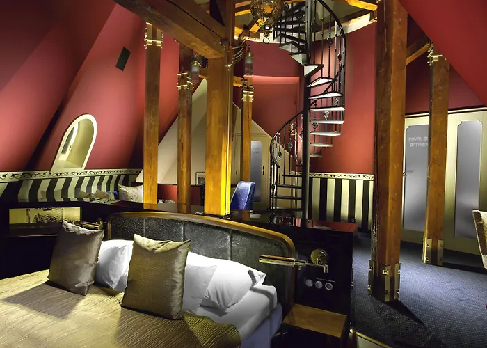 Paris Hotel