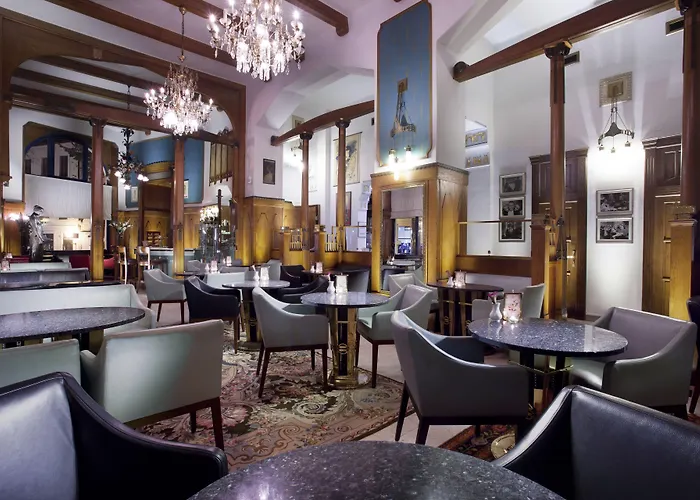 Paris Hotel