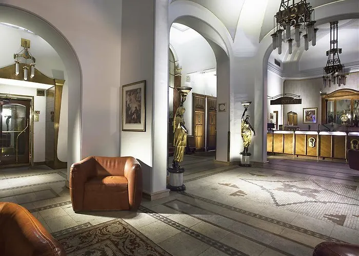 Paris Hotel 5*